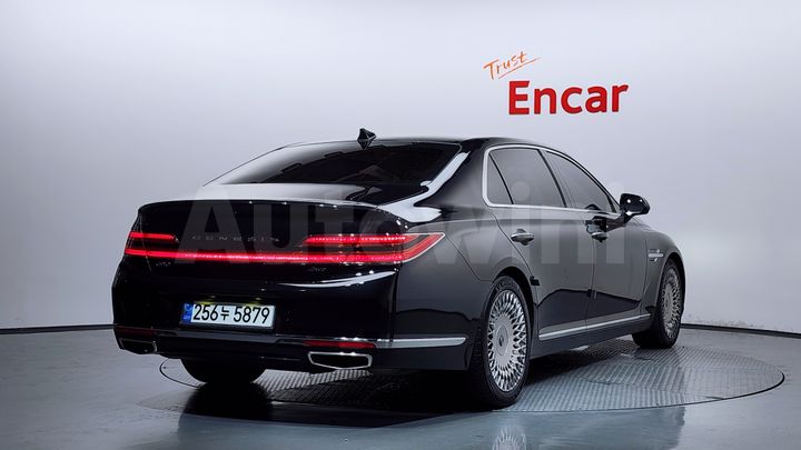 Genesis G90 2021 — 2