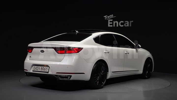 Kia K7 2016 — 2