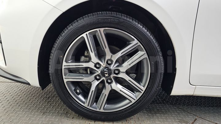 Kia K3 2019 — 5