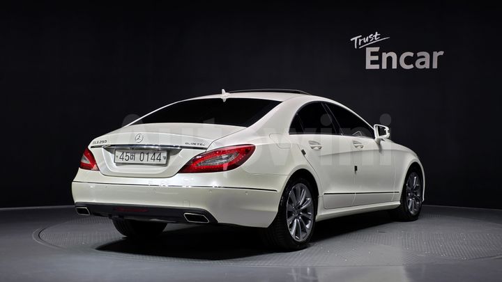 Mercedes Benz CLS Class 2015 — 2