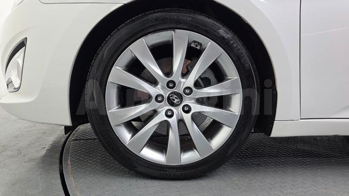Hyundai i40 2014 — 5