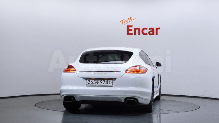 Porsche Panamera 2012 — 4