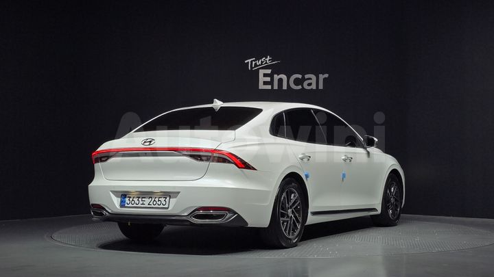 Hyundai Grandeur 2022 — 2