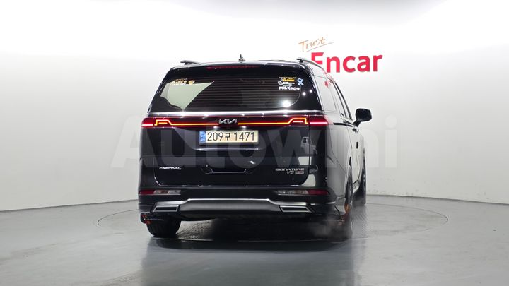 Kia Carnival 2023 — 4