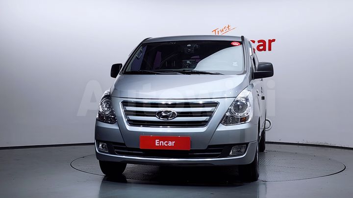 Hyundai Starex 2018 — 3