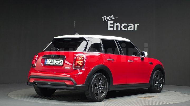 Mini Cooper 2023 — 2