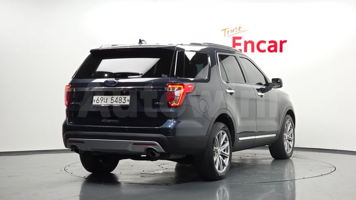 Ford Explorer 2017 — 2