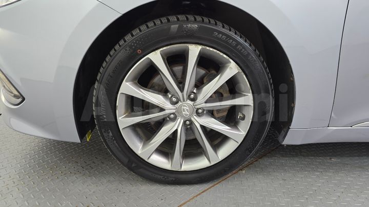 Hyundai Grandeur 2015 — 5
