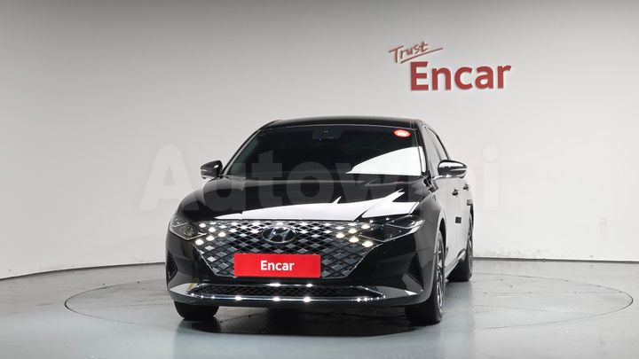 Hyundai Grandeur 2023 — 3