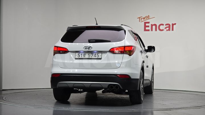 Hyundai SantaFe 2013 — 4