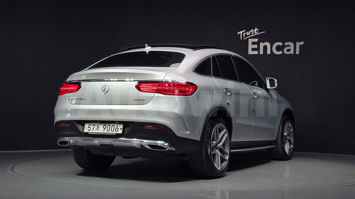 Mercedes Benz GLE Class 2017 — 2