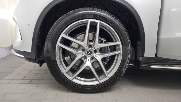 Mercedes Benz GLE Class 2017 — 5