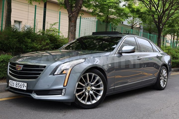 Cadillac CT6