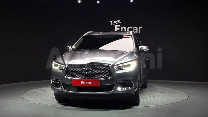 Infiniti QX