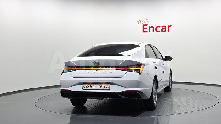 Hyundai Avante 2021 — 4