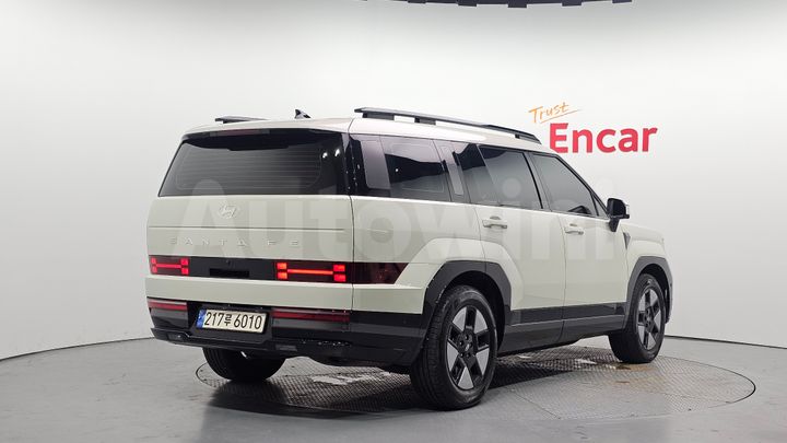 Hyundai SantaFe 2024 — 2
