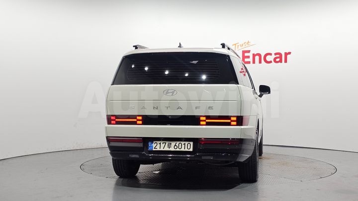 Hyundai SantaFe 2024 — 4