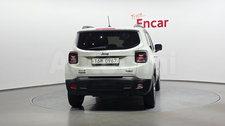 Jeep Renegade 2015 — 4