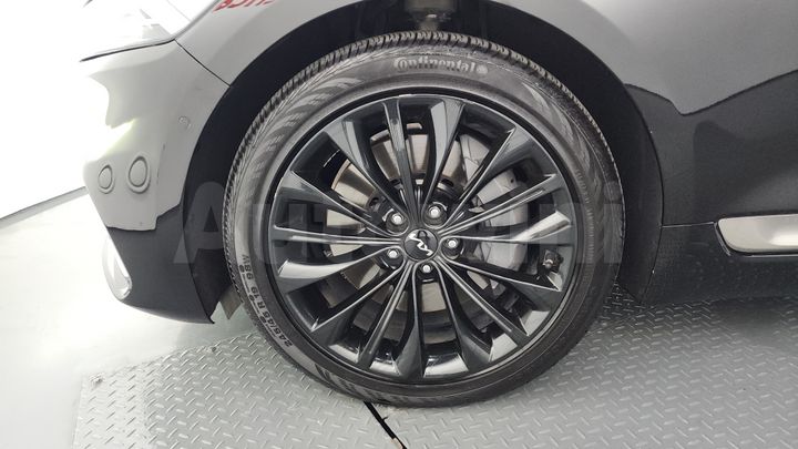 Kia K9 2025 — 5