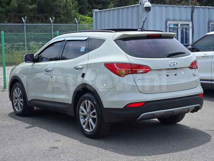 Hyundai SantaFe 2013 — 3