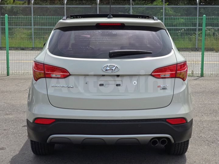 Hyundai SantaFe 2013 — 4