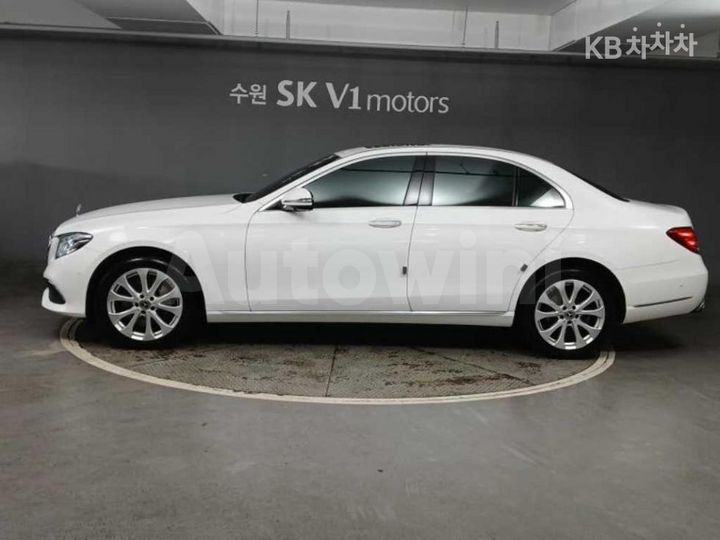 Mercedes-Benz E Class 2018 — 3