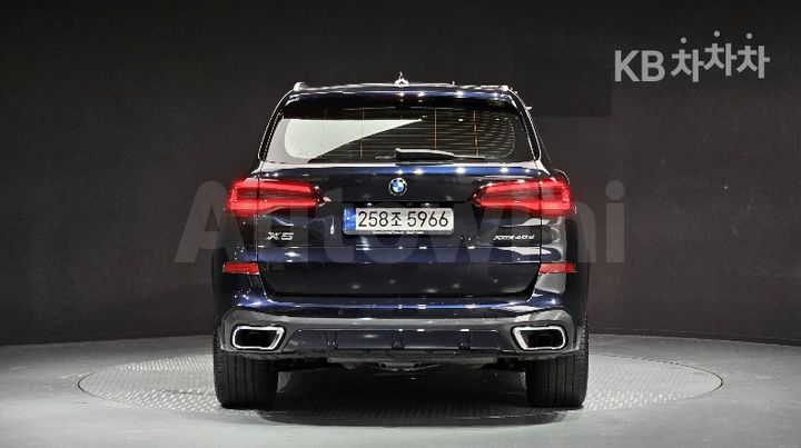 BMW X5 2022 — 3