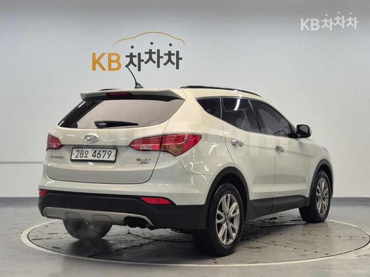 Hyundai SantaFe 2014 — 3