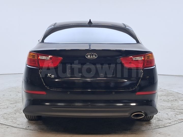 Kia K5 2015 KNAGL419BFA586188 — 5