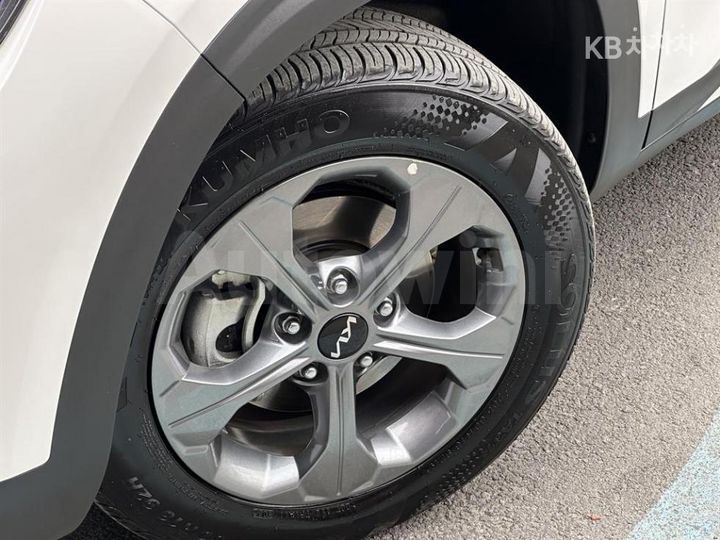 Kia Seltos 2024 — 4