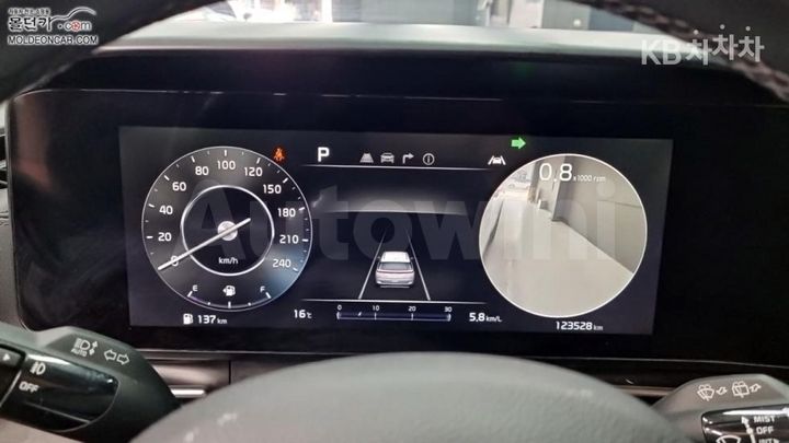 Kia Carnival 2021 KNANC81BBMS083440 — 5