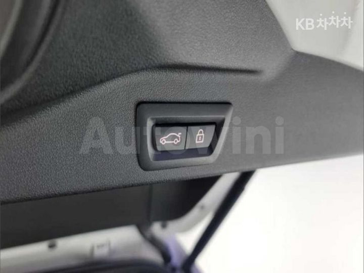 BMW X5 2022 WBAJU8108N9L65435 — 3