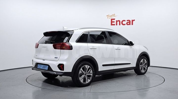 Kia Niro 2024 — 2