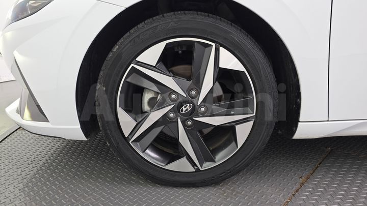Hyundai Avante 2022 — 5
