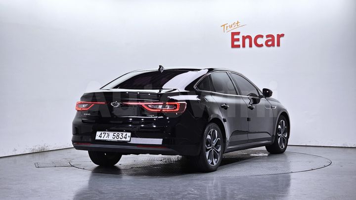 Renault SM6 2019 — 2