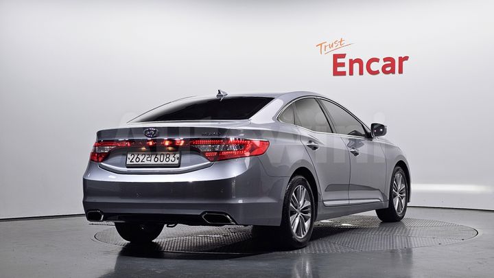 Hyundai Grandeur 2017 — 2