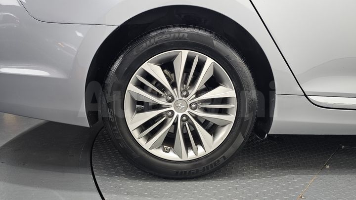 Hyundai Grandeur 2017 — 5