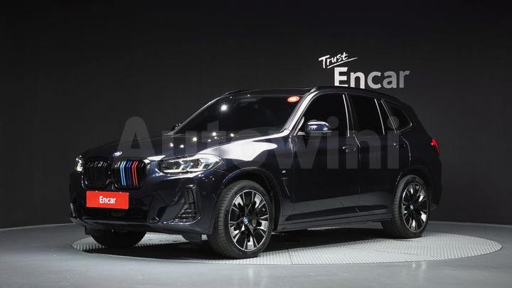 BMW iX3