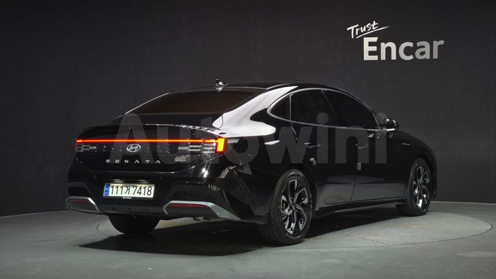 Hyundai Sonata 2024 — 2