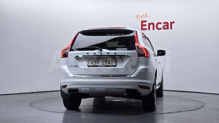 Volvo XC60 2014 — 4