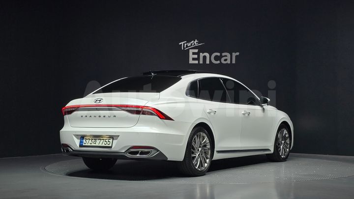 Hyundai Grandeur 2021 — 2