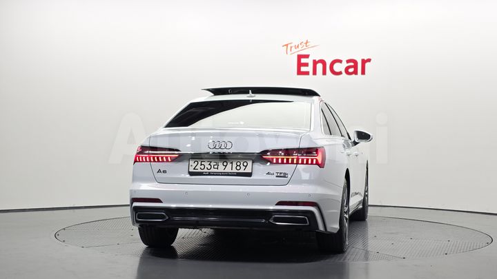 Audi A6 2022 — 4
