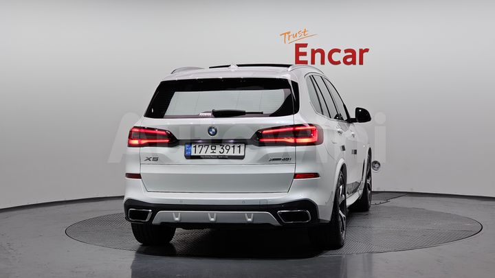 BMW X5 2022 — 4
