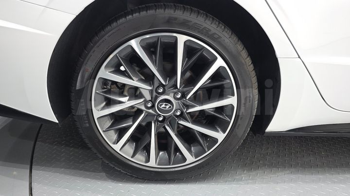 Hyundai Sonata 2023 — 5