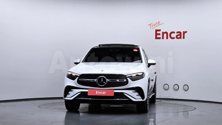 Mercedes Benz GLC Class 2024 — 3