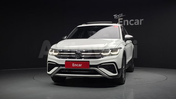 Volkswagen Tiguan 2024 — 3