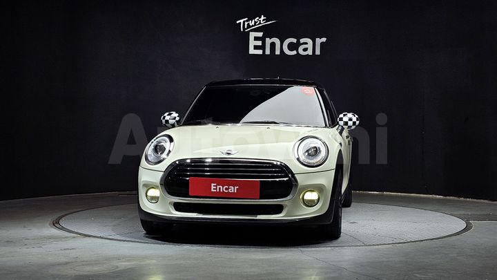 Mini Cooper 2017 — 3