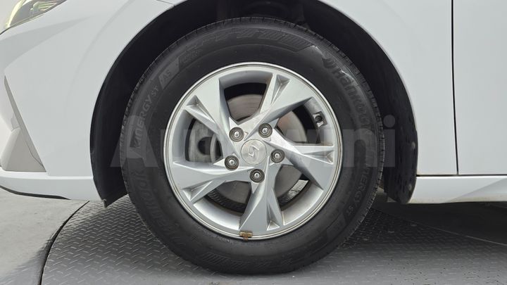 Hyundai Avante 2021 — 5