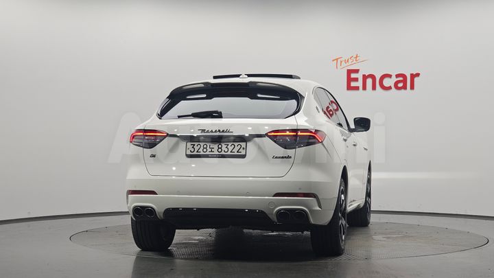 Maserati Levante 2018 — 3