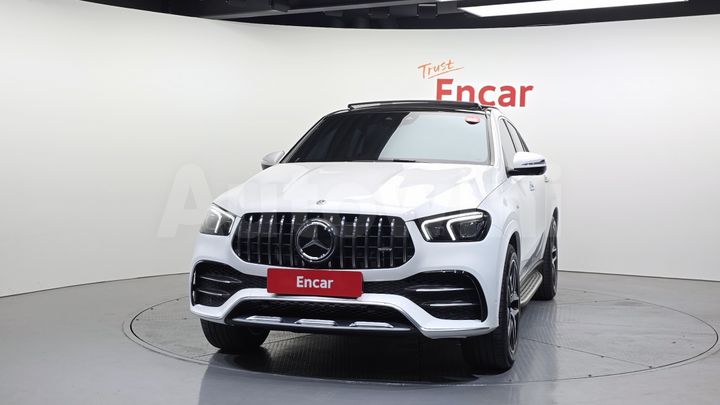 Mercedes Benz GLE Class 2023 — 3